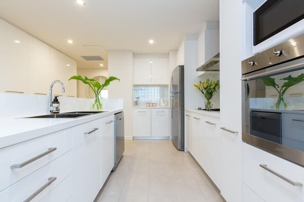 Luxury Four Bedroom Apartment With Swimming Pool Wagga Wagga Luaran gambar