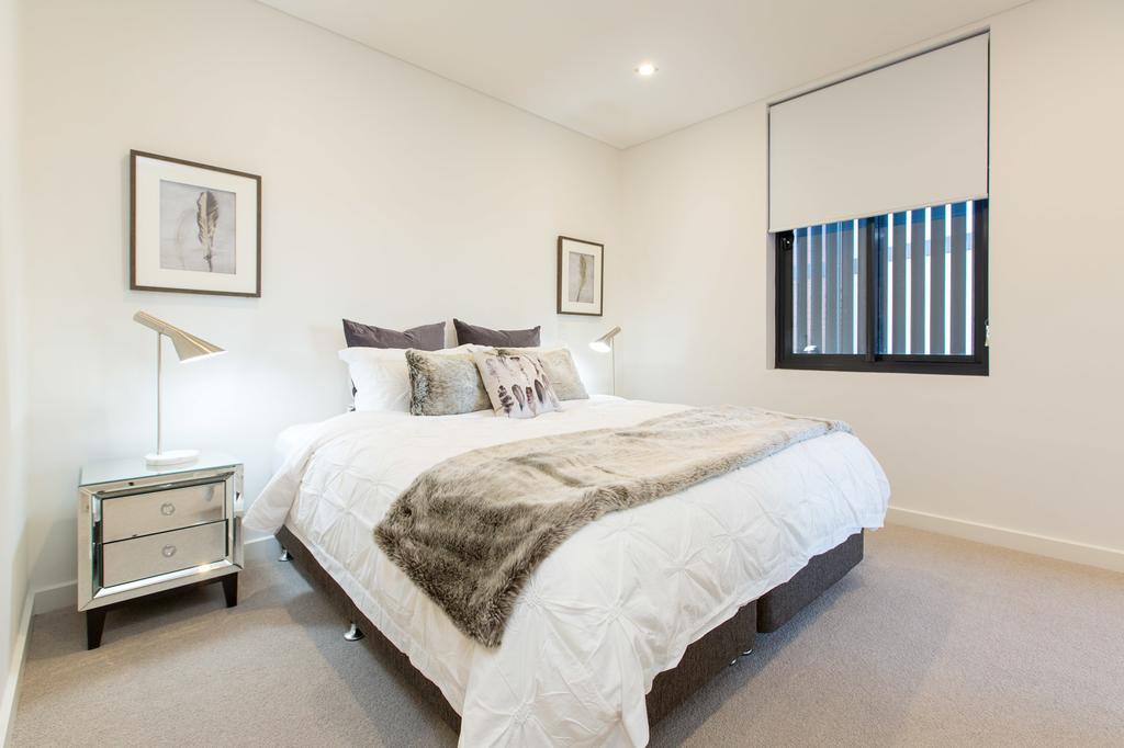 Luxury Four Bedroom Apartment With Swimming Pool Wagga Wagga Luaran gambar