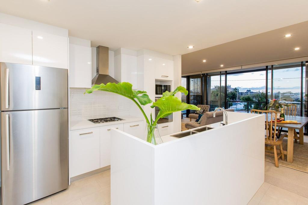 Luxury Four Bedroom Apartment With Swimming Pool Wagga Wagga Luaran gambar