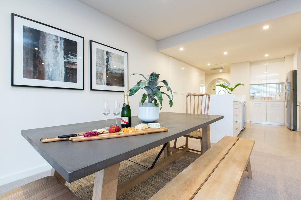 Luxury Four Bedroom Apartment With Swimming Pool Wagga Wagga Luaran gambar